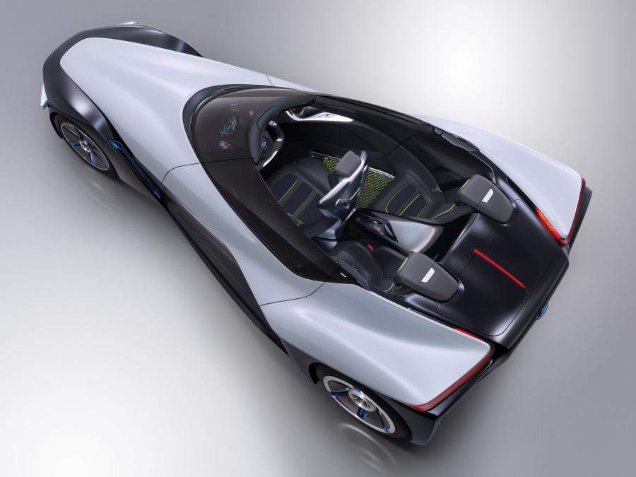  Nissan BladeGlider Concept 2013 года  (фото 28 из 40)